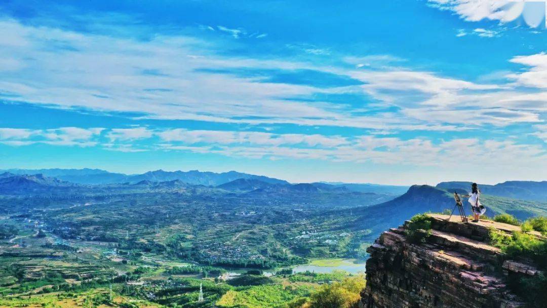 邢台，嘉宾云集，观众热情洋溢的时刻