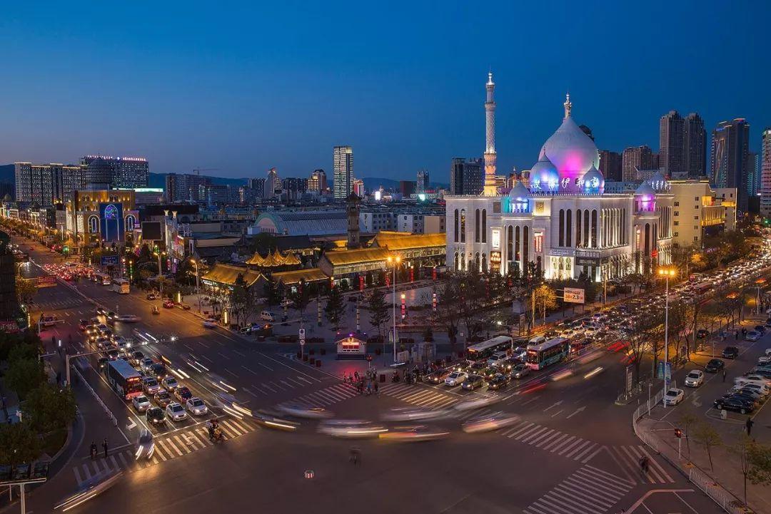 走进历史与现代交融的呼和浩特，探寻城市独特魅力